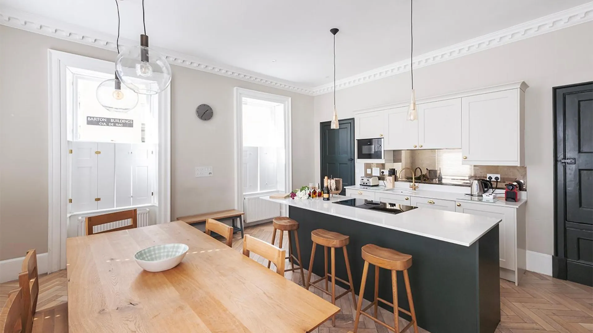 Dream Stays Bath - Barton House Apartment